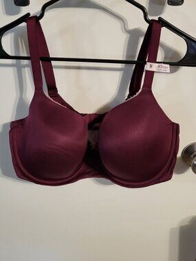 VICTORIAS SECRET BURGUNDY BRA SZ 40DDD
